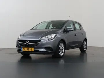 Car image 36
