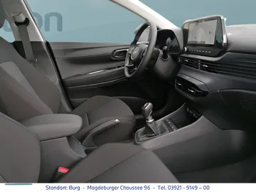 Car image 13