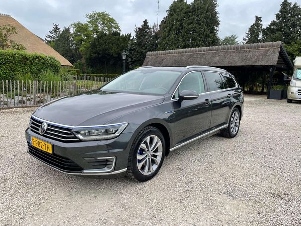 Volkswagen Passat GTE 1.4 TSI DSG 160 kW image number 45