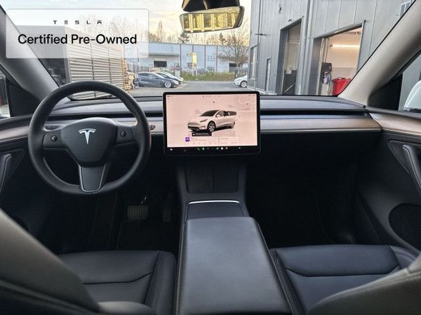 Tesla Model Y Long Range AWD 258 kW image number 19