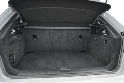 Car image 39