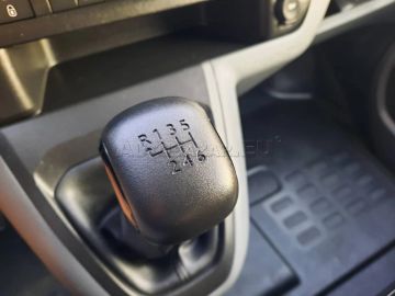 Car image 41