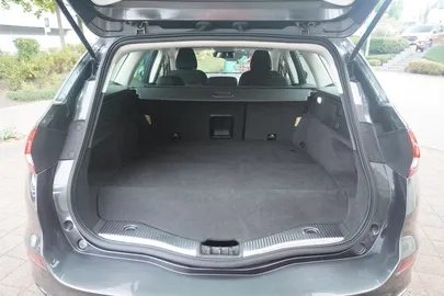 Car image 33