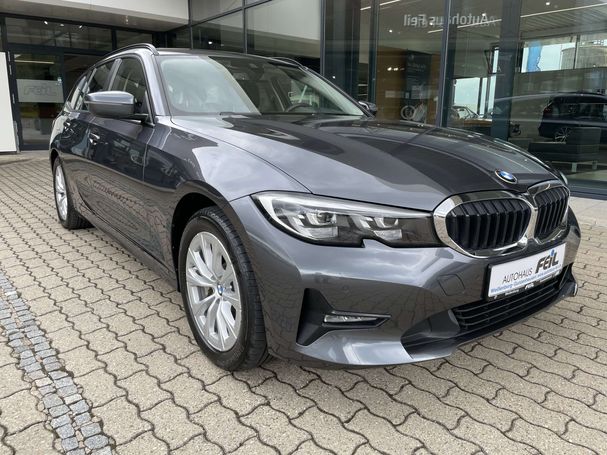 BMW 330 Touring Advantage xDrive 185 kW image number 23