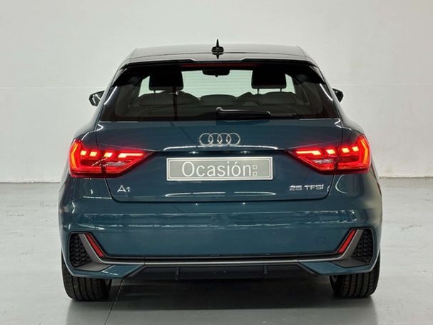 Audi A1 25 TFSI Sportback 70 kW image number 11