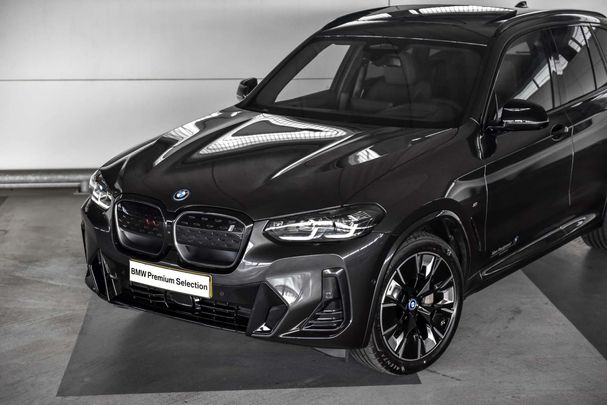 BMW iX3 80 kWh 210 kW image number 20