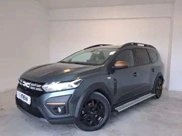 Car image 32