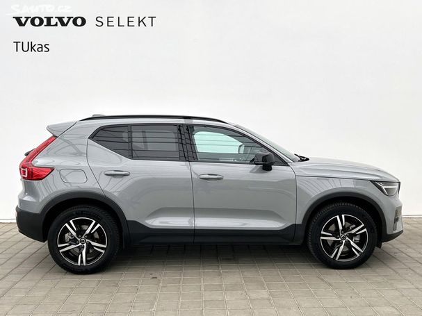 Volvo XC40 B4 Plus Dark 145 kW image number 5