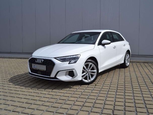 Audi A3 30 TFSI Sportback Advanced 81 kW image number 1