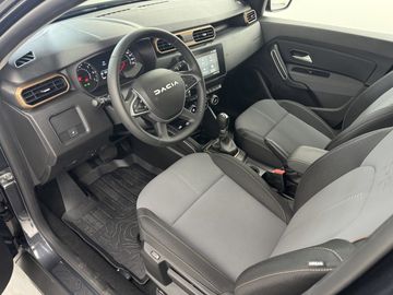 Car image 31