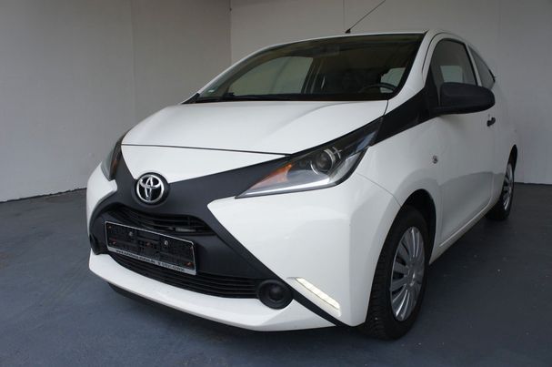 Toyota Aygo X 53 kW image number 1