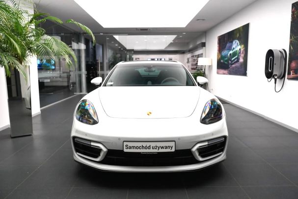 Porsche Panamera GTS 353 kW image number 2