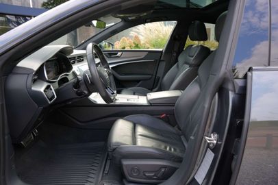 Car image 36