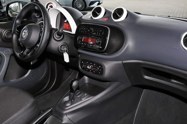 Smart ForTwo EQ 60 kW image number 7