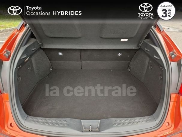 Toyota C-HR 2.0 Hybrid 135 kW image number 12