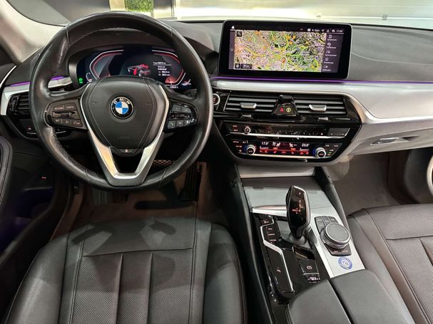 BMW 530d 210 kW image number 15