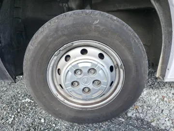Car image 41