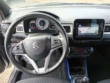 Car image 13