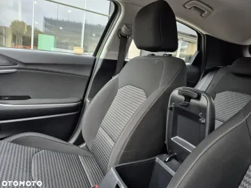 Car image 38