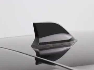 Car image 35