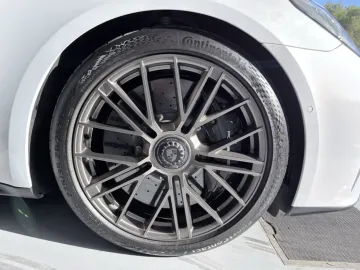 Car image 49