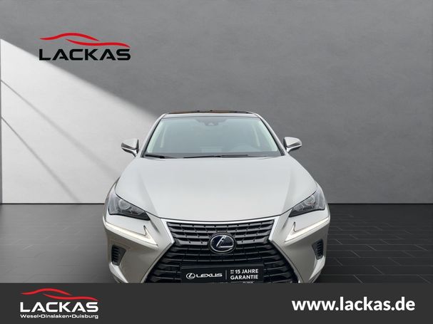 Lexus NX 300 h 145 kW image number 8