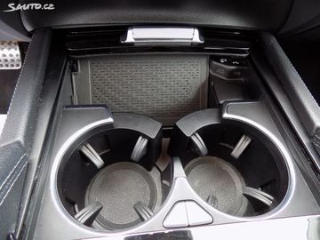 Car image 36