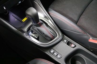 Car image 23