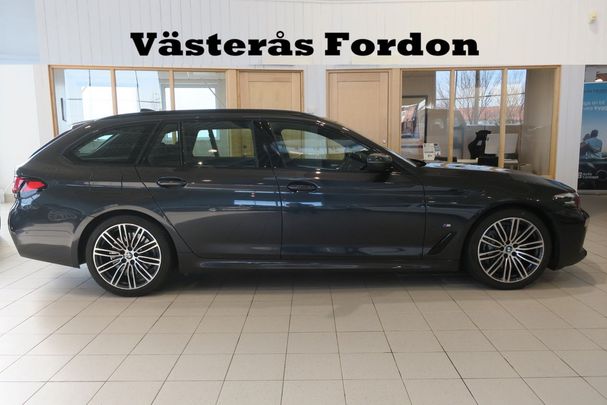 BMW 530d Touring xDrive 210 kW image number 3