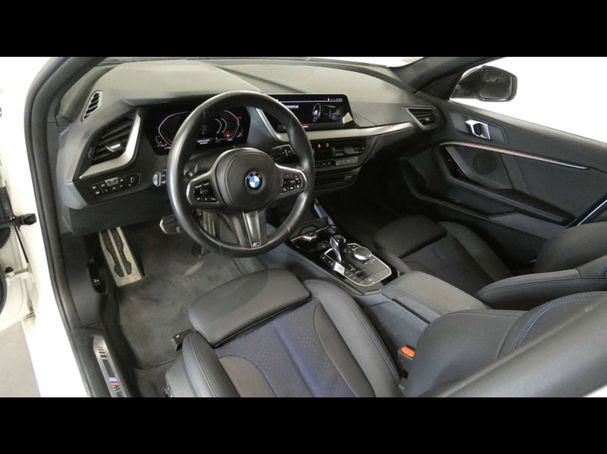 BMW 118i M Sport 101 kW image number 5