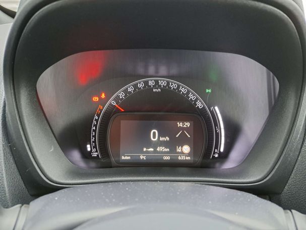 Toyota Aygo X 1.0 VVT-i 53 kW image number 12