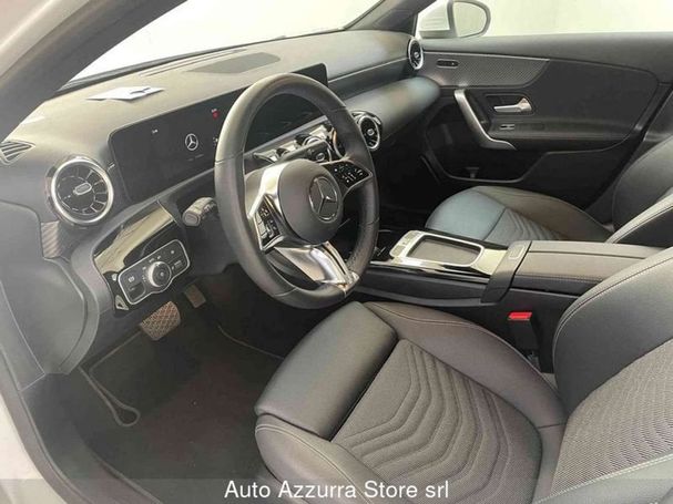 Mercedes-Benz A 180 100 kW image number 6