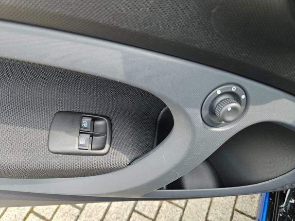 Smart ForTwo 66 kW image number 11