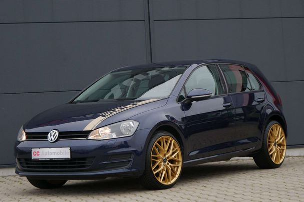 Volkswagen Golf 63 kW image number 1