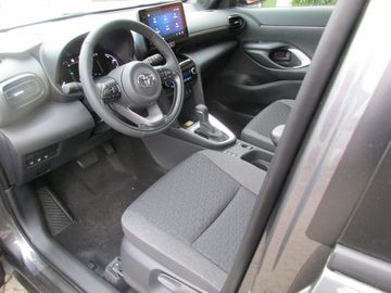 Car image 10