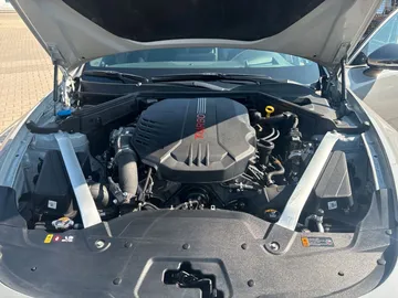 Car image 22