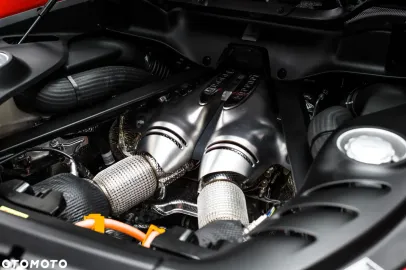 Car image 33