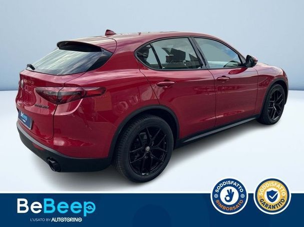 Alfa Romeo Stelvio 2.2 140 kW image number 8