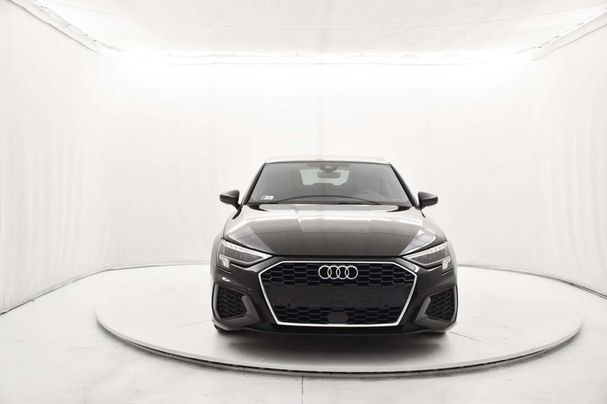 Audi A3 35 S-line Sportback 110 kW image number 2