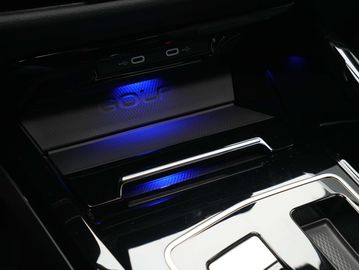 Car image 41