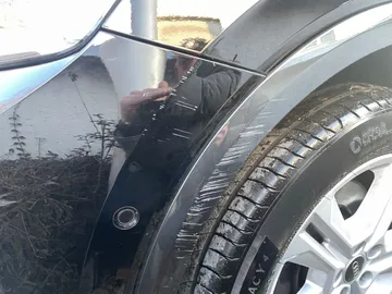Car image 29