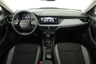 Car image 30