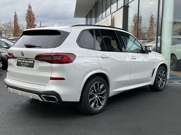 BMW X5 45e xDrive 290 kW image number 4