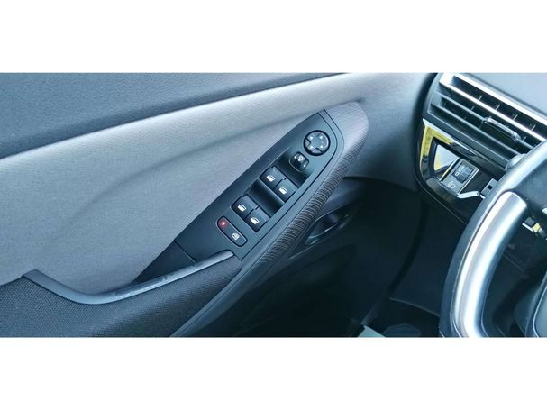 Citroen C4 Picasso BlueHDi 120 EAT6 85 kW image number 10