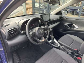 Car image 13