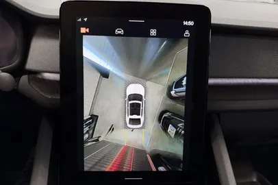 Car image 24