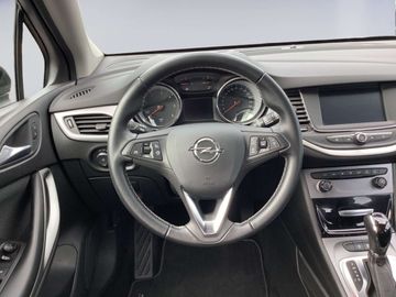 Car image 12