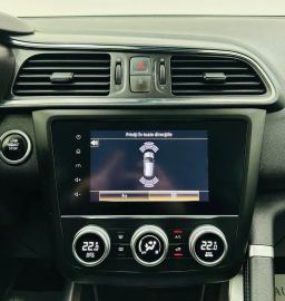 Car image 37