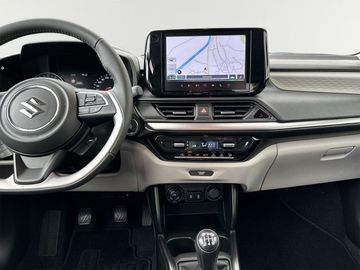 Car image 12