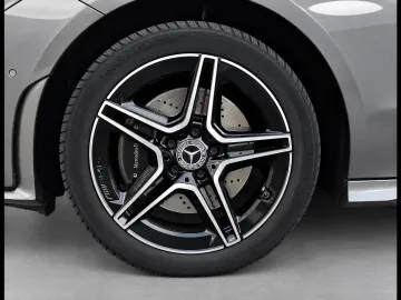 Car image 40